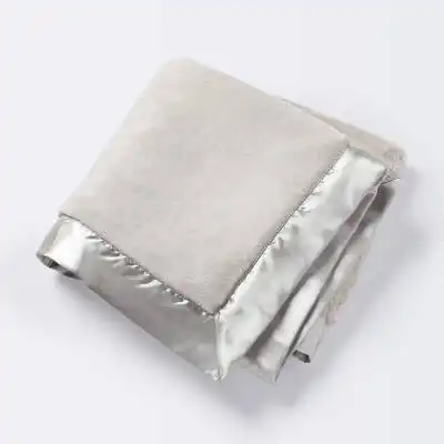 Target - Solid Satin Edge Plush Blanket - Cloud Island™ Gray