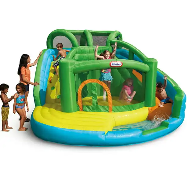 Little Tikes 2-in-1 Wet 'n Dry Inflatable Water Park