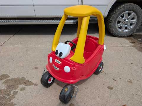 Why This Toddler Loves the Little Tikes Cozy Coupe